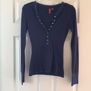 Cute long sleeve shirt